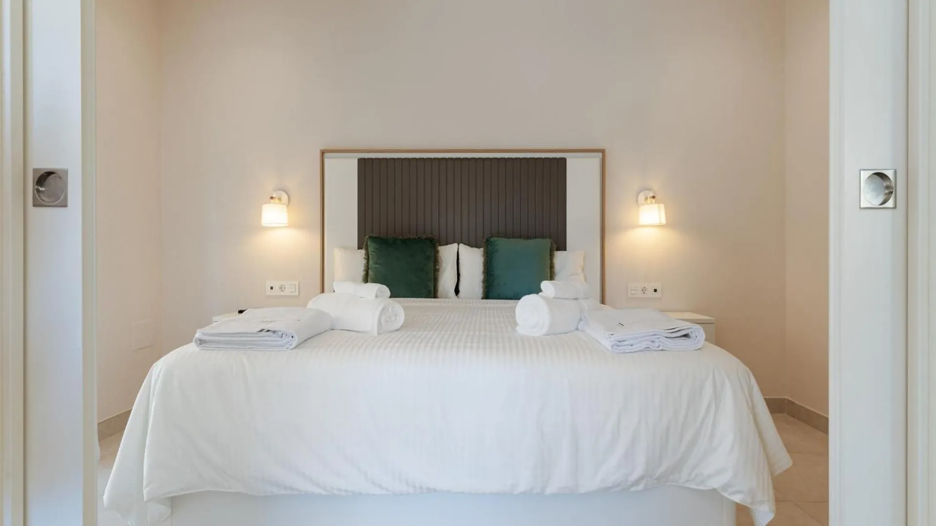 Apartment With Two Bedrooms La Cala De Mijas